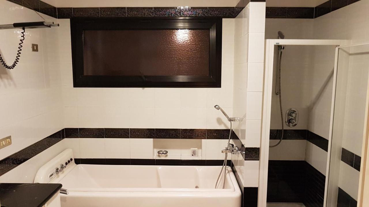 Evycasavacanze Sanremo Bagian luar foto